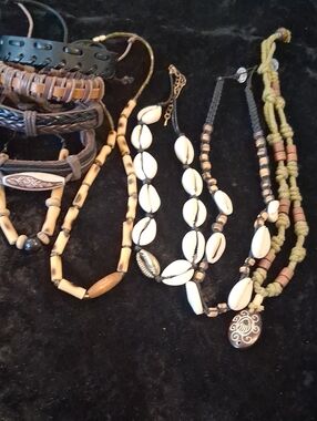 Bohemian Shell and Wood Bead Necklace - Natural White & Brown